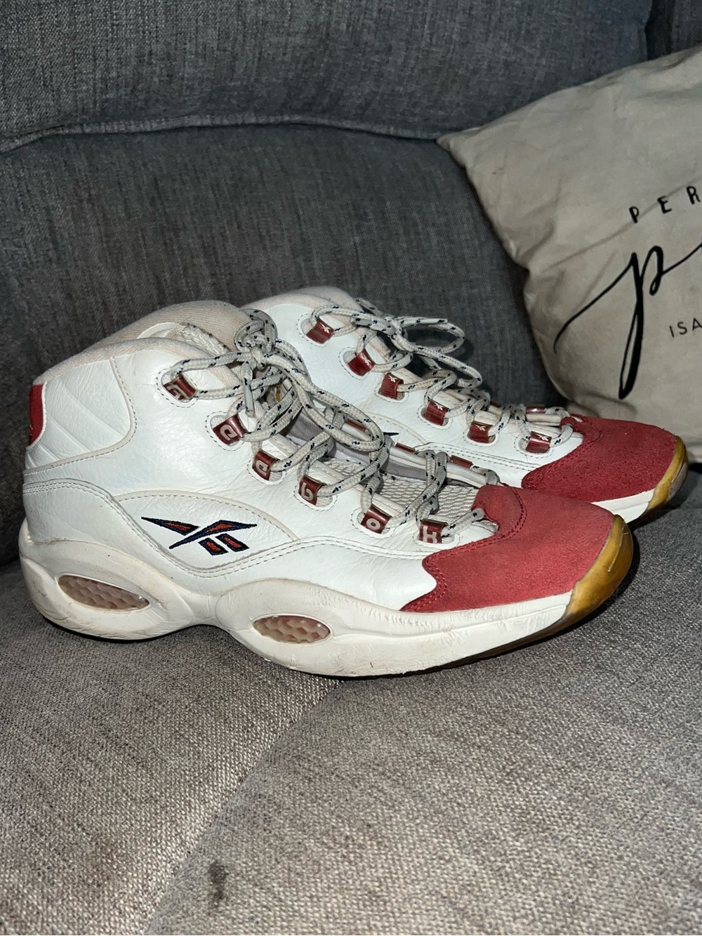 Reebok questions Mid. White and Red Retro High-Top Basketball Shoes